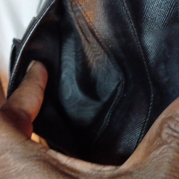 🖤PRADA SAFFIANO LEATHER COMPACT WALLET - Picture 8 of 15